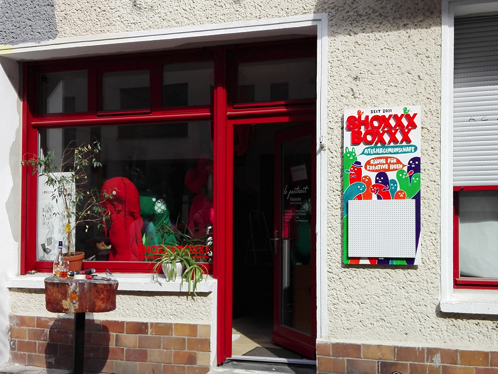 SHOXXXBOXXX sign board